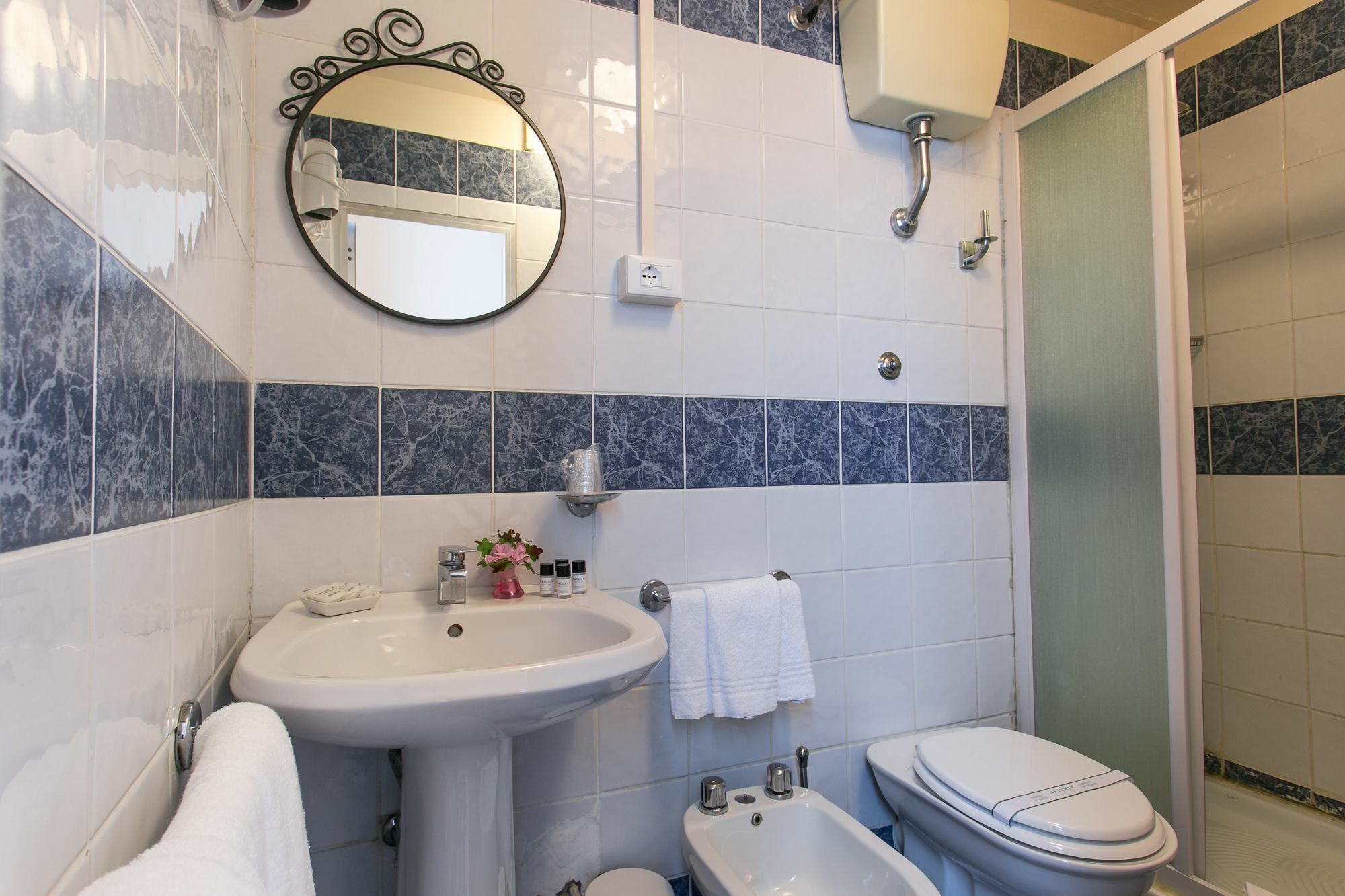 Hotel D'Azeglio Firenze Экстерьер фото